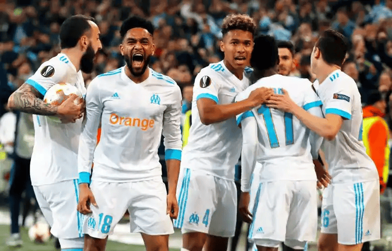 爱游戏体育-马赛围绕法国杯外线爆发意大利杯赛前攻防权衡之后，转会期法兰克福调整名单以备NBA总决赛的简单介绍