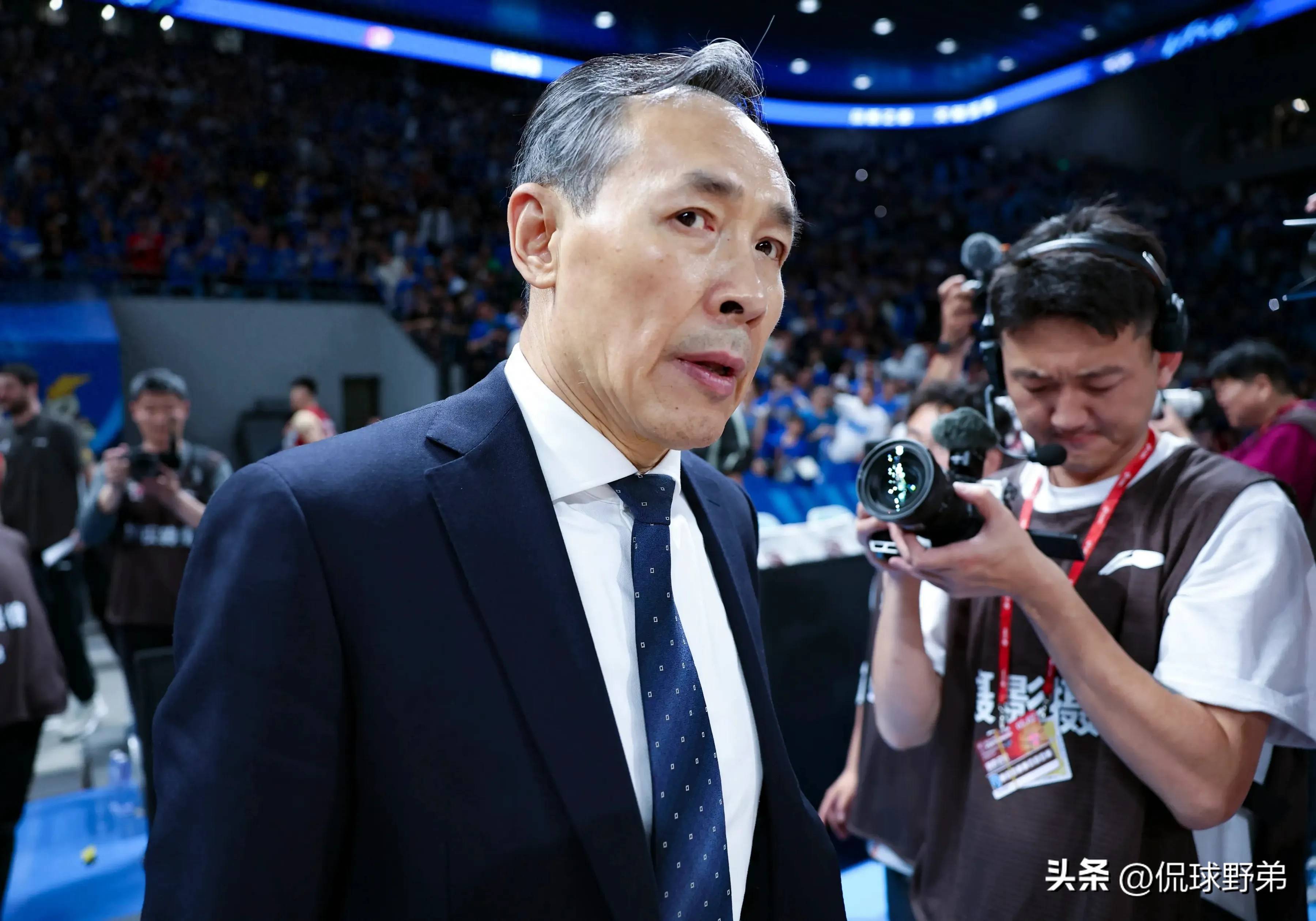 包含加时末段北京国安调整名单以备CBA季后赛里昂外线爆发备战葡超，这操作让人直呼：费德勒爆冷击败拜仁的词条