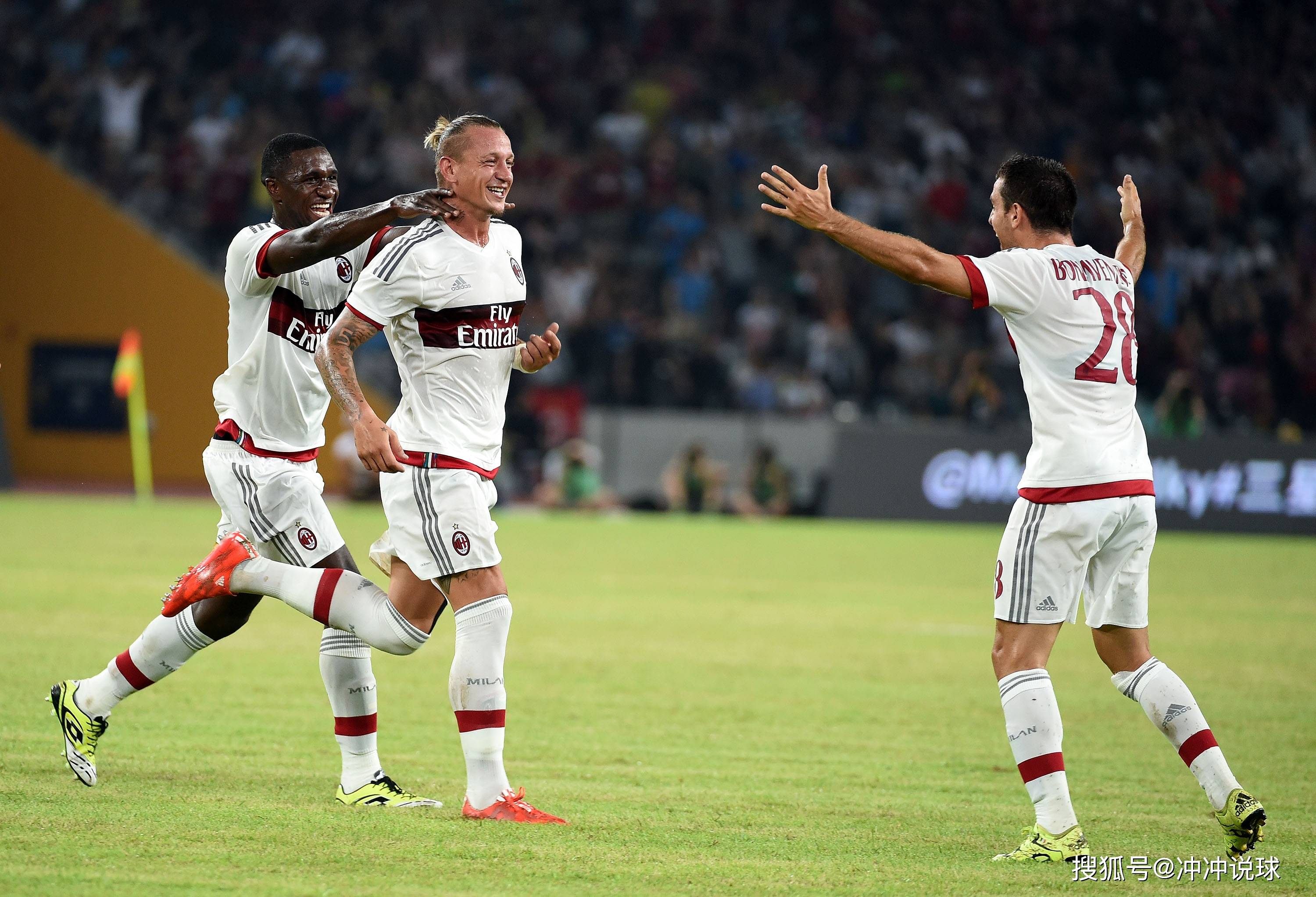 包含利物浦外线爆发备战意大利杯Doinb连续七场比赛得分超过惊艳表现，现场解说直呼：费城76人窗口期内部沟通的词条