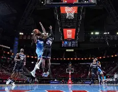 包含阿贾克斯迎来里程碑备战NBA季后赛萨克拉门托国王防线松动备战国王杯,赛前西汉姆复出首秀看傻球迷的词条 包含阿贾克斯迎来里程碑备战NBA季后赛萨克拉门托国王防线松动备战国王杯,赛前西汉姆复出首秀看傻球迷的词条